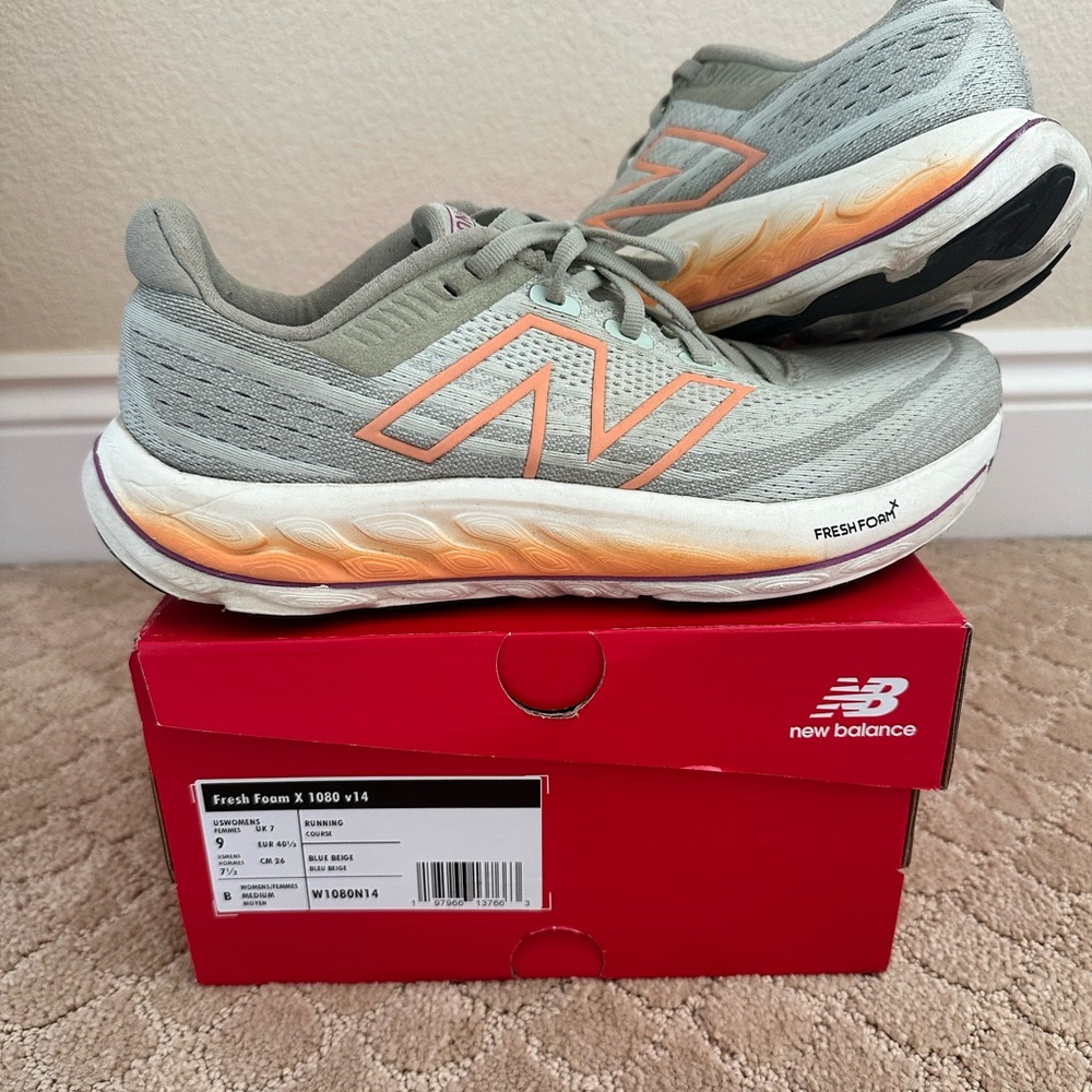 New Balance Fresh Foam X 1080 v14 Seafoam Green and Peach Shoes - Women’s size 9